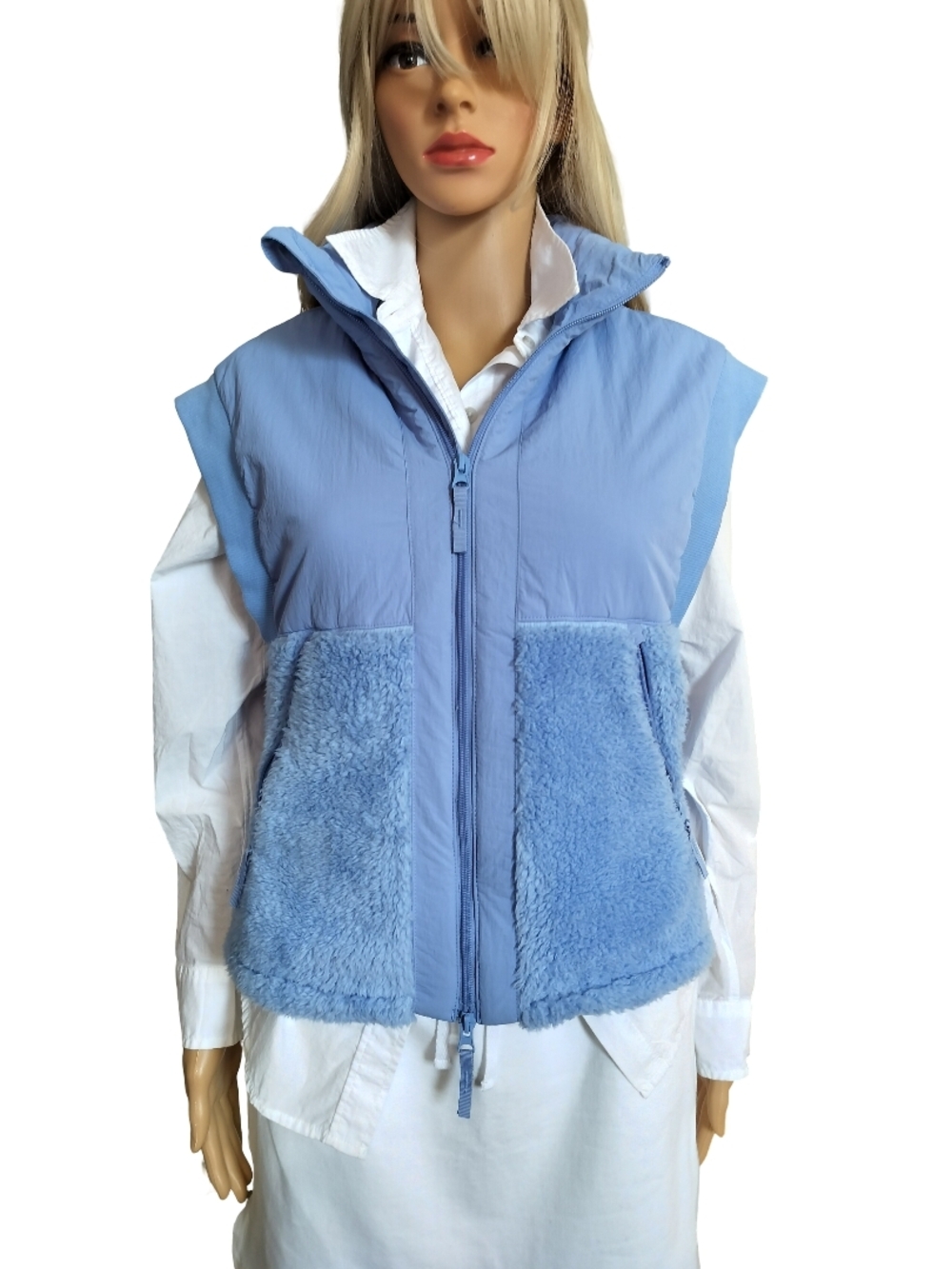 Joy Lab Light Blue Sleeveless Puffer Vest with Sherpa Pockets Size XS NWT